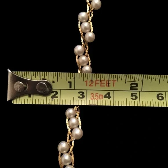 Vintage Faux Pearl Necklace - Picture 7 of 7